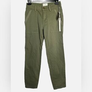 NWT Caslon Straight Leg Green Sorrel Mid Rise Stretch Pants